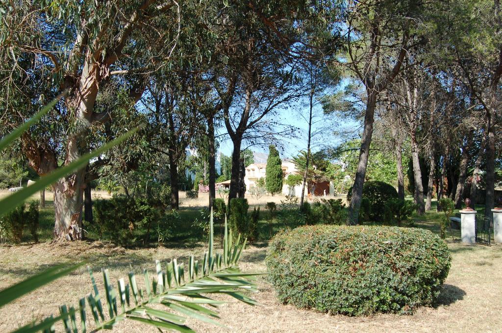 Private Villas Puerto Pollensa For Family Groups, Private Mountain Ideal For Runners, Trailers, Hikers, It Is Approximately 3 Minute Walk From The Beach Værelse billede