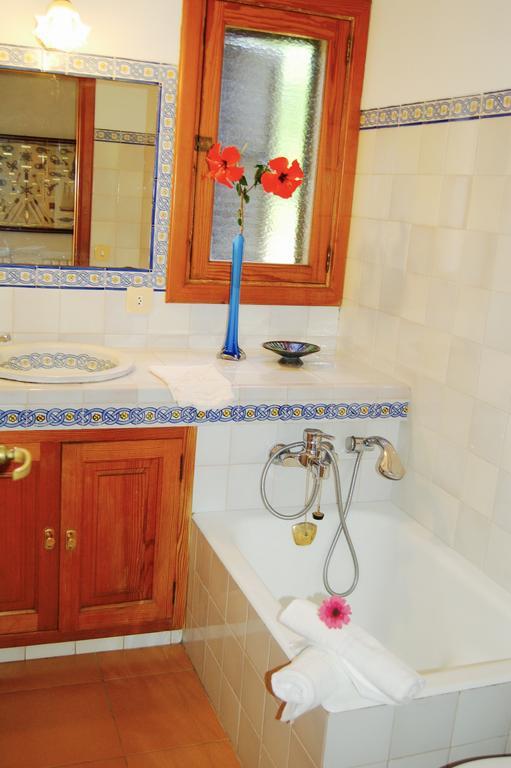 Private Villas Puerto Pollensa For Family Groups, Private Mountain Ideal For Runners, Trailers, Hikers, It Is Approximately 3 Minute Walk From The Beach Eksteriør billede