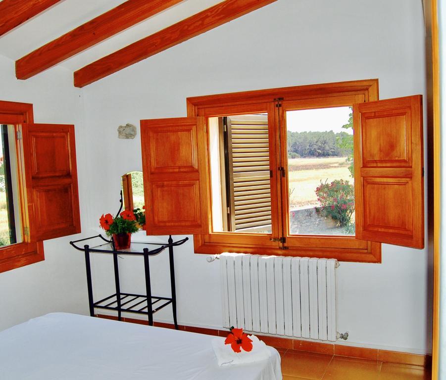 Private Villas Puerto Pollensa For Family Groups, Private Mountain Ideal For Runners, Trailers, Hikers, It Is Approximately 3 Minute Walk From The Beach Eksteriør billede